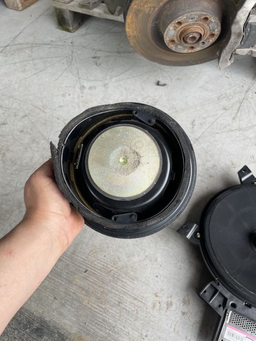 Тонколони за Audi/Ауди bose