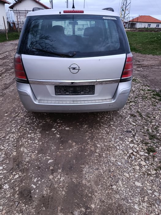 Opel Zafira B  1.9 дизел на части