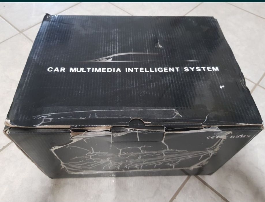 Navigatie dedicată mercedes ml w164, nouă plus toate accesoriile.