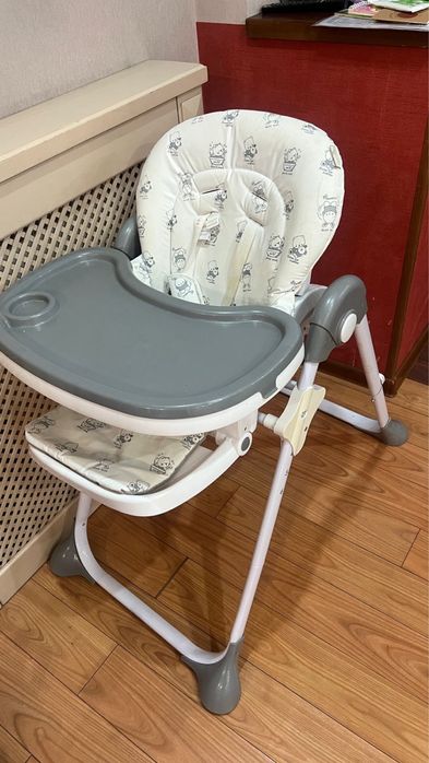 Продам стул детский