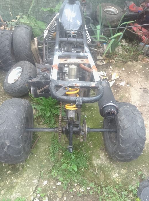 Vând ATV 107 4t defect