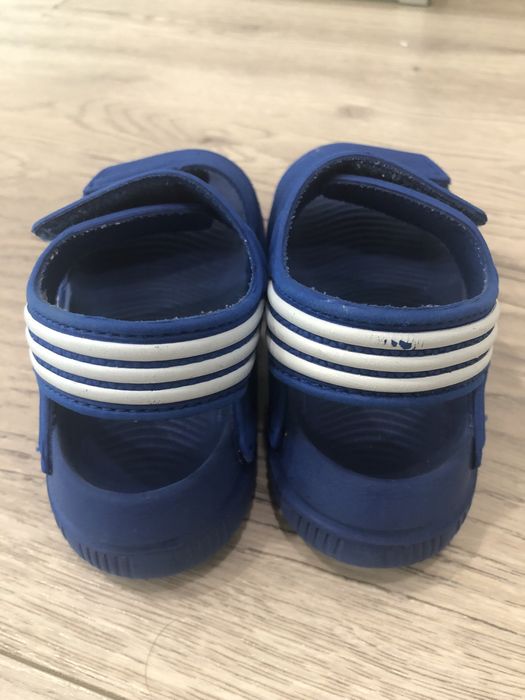 Детски сандали Adidas