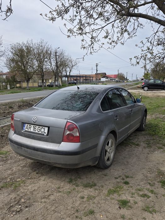 VOLKSWAGEN Passat 2002 — imagine 3
