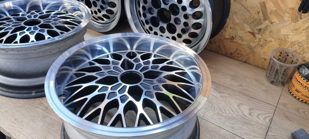 15 цола MIM 1400 7J ET20 4X100