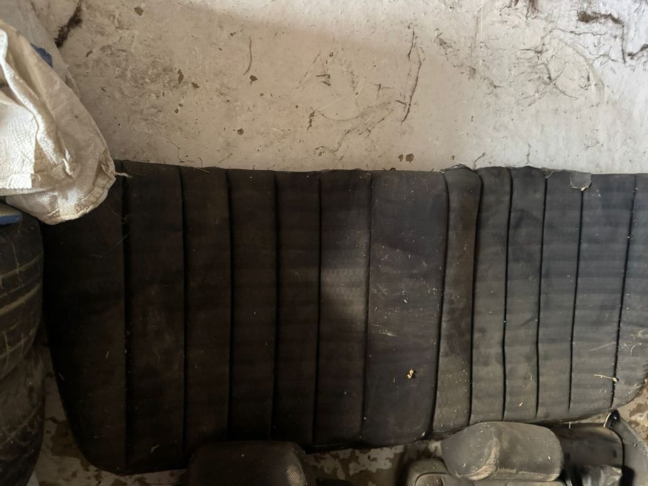 Запчасти на Мерседес 190