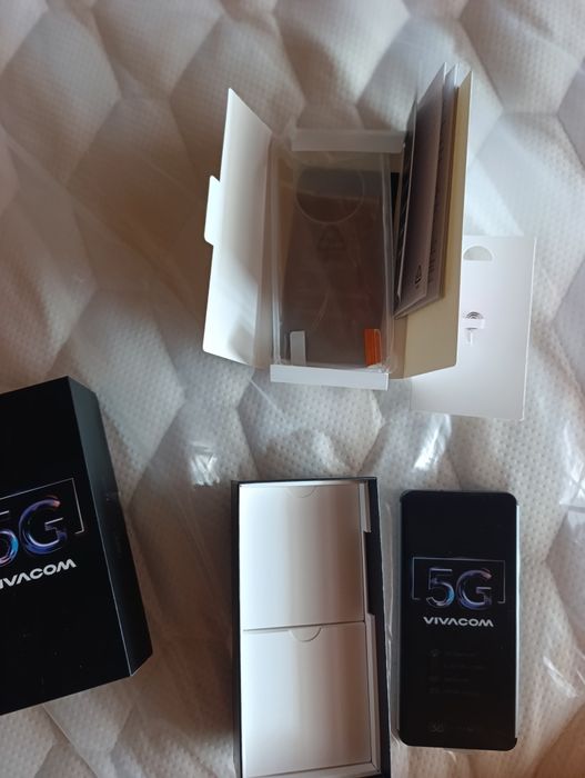 Нов 5G смартфон Vivacom в оригинална опаковка