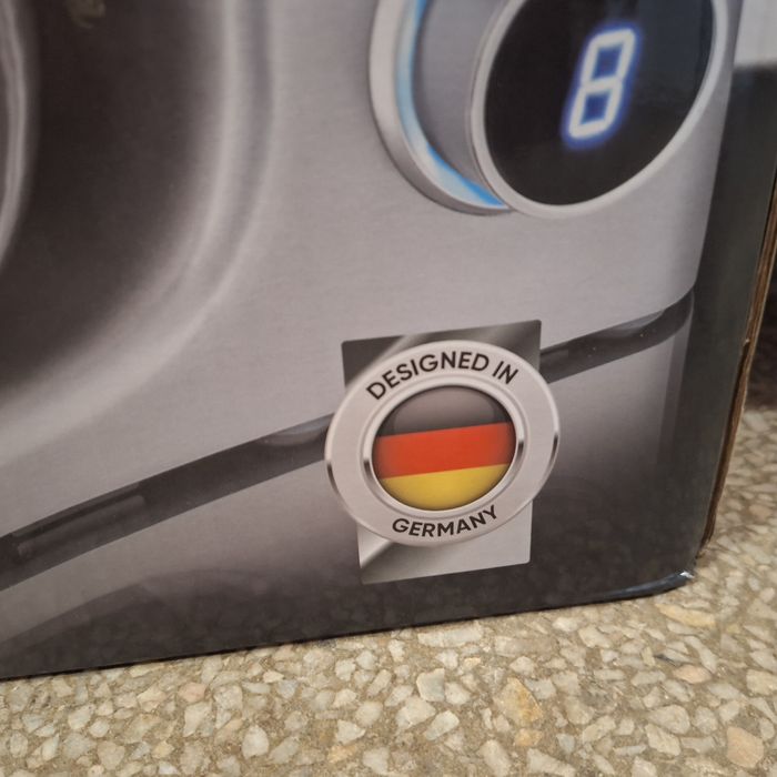 Кухненски робот 12 литра 1800 вата