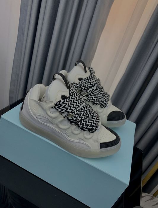 Vând adidași Lanvin noi
