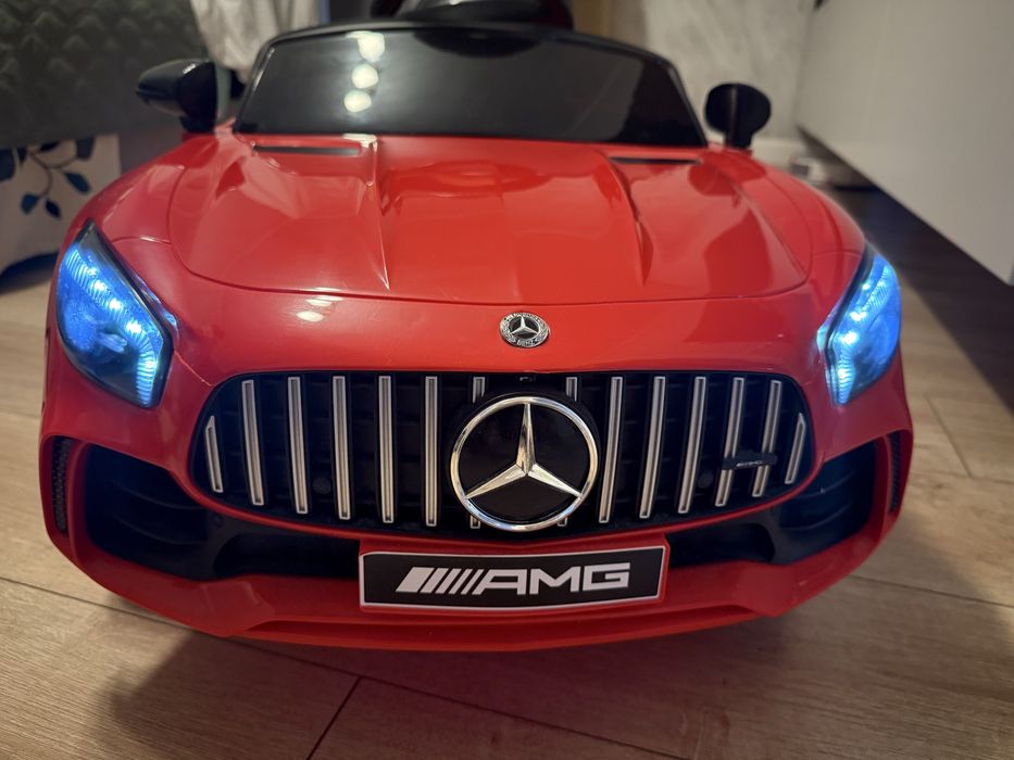 Masinuta copii Mercedes AMG GTR noua