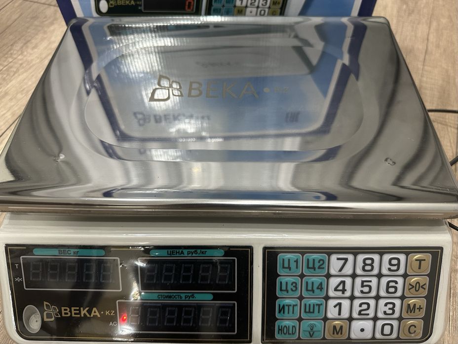 Продам весы электронные в упаковке