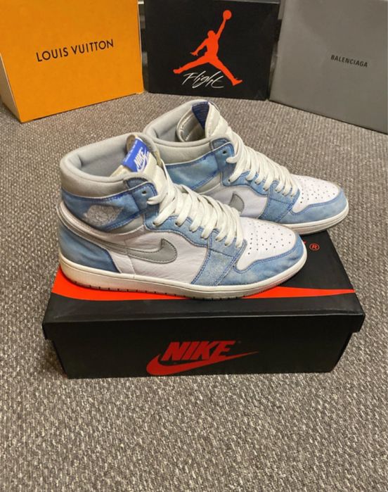 Air Jordan 1 High Hyper Royale mărime e