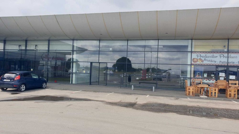 sp. comercial de 75 - 1000 m2 de inchiriat in Nova Shopping Park Turda
