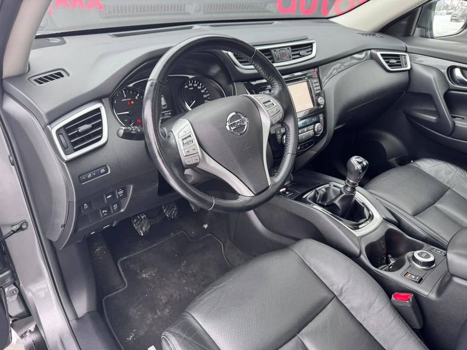 •Nissan X-trail~Tekna 7~ Locuri~4x4~2017.12~Garantie~Rate cu avans0•