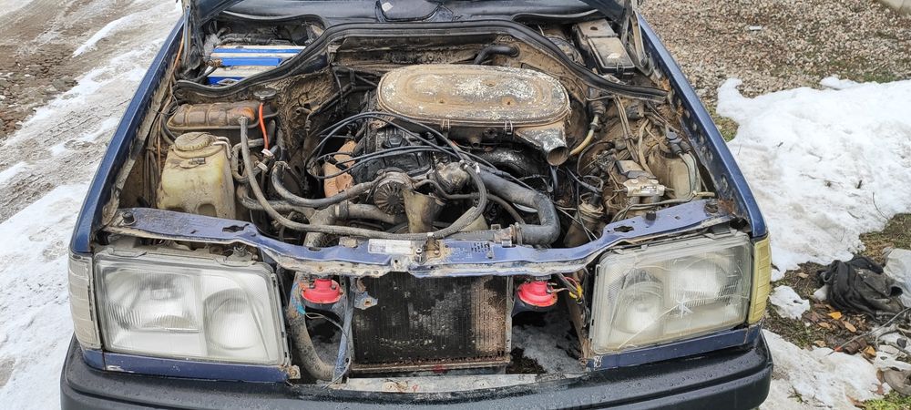 Мерседес 124 2.3 авторазбор