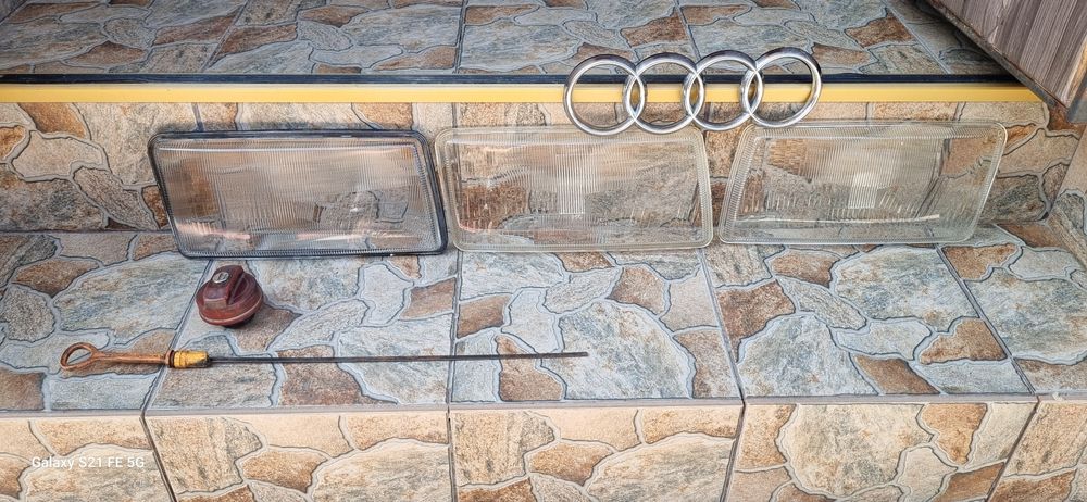 Ауди 80 стекла передние