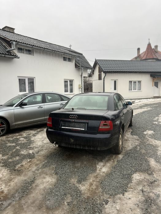 Vând audi  a4 1.9 tdi
