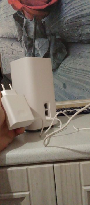 Продам роутер теле 2