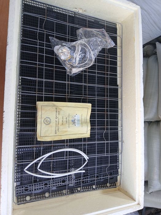 Продам инкубатор