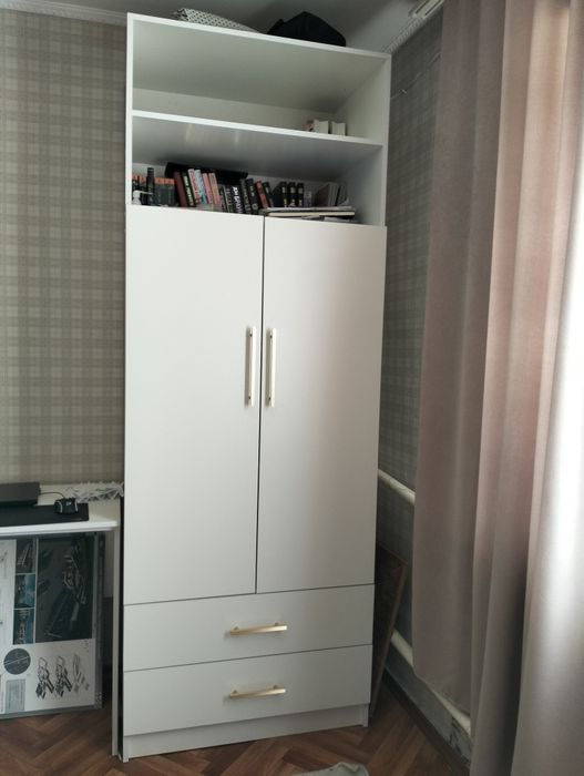 Срочно продам шкаф