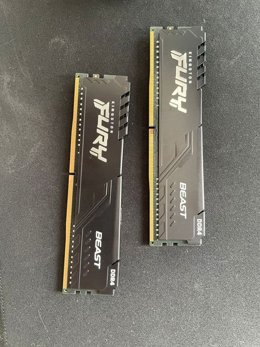 продам оперативную память 2х8gb