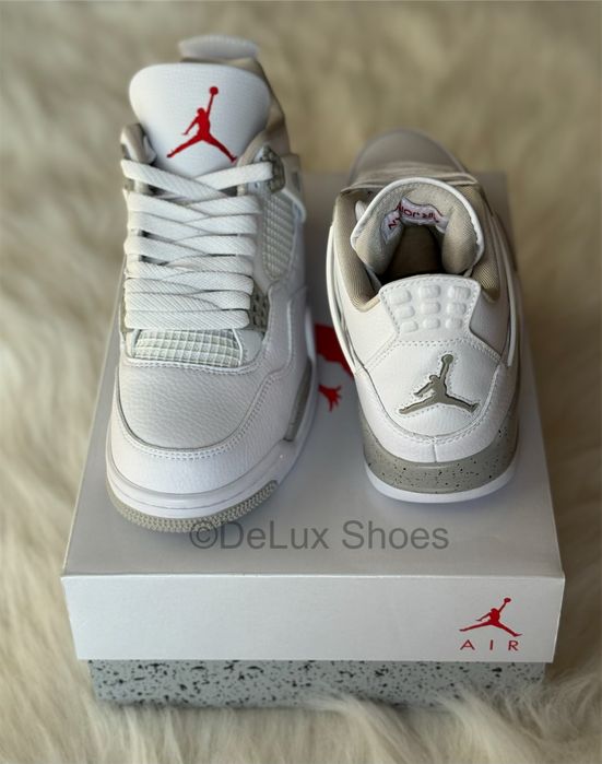 Jordan 4 Retro Oreo White Air Grey