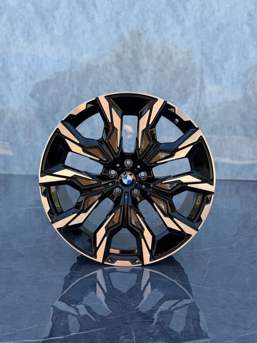 jante 21 bmw r21 g G60 G61 G70 G05 G06 G07 G11 G12 G30 G31 G14 G15 G16 Model M 2018 G04 G05 G06 4X X5 X6 X7