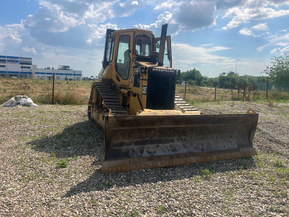 De vanzare Buldozer Caterpillar D4