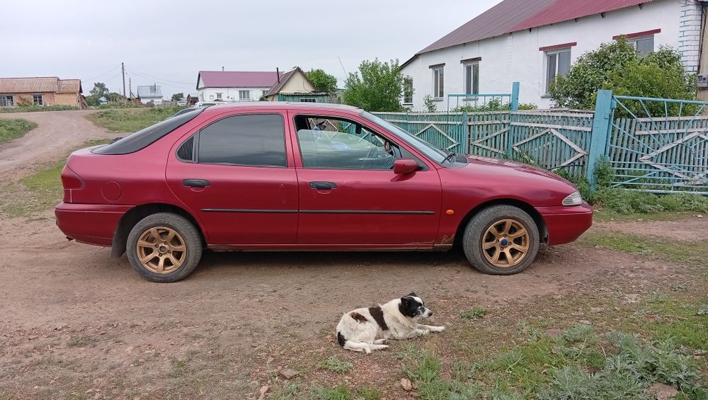 Продам форд мондео 1