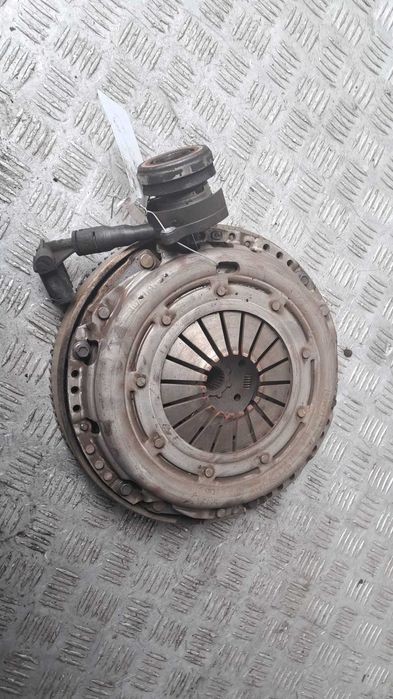 Vand kit ambreiaj Volvo V50 1.6 D D4162T an 2011