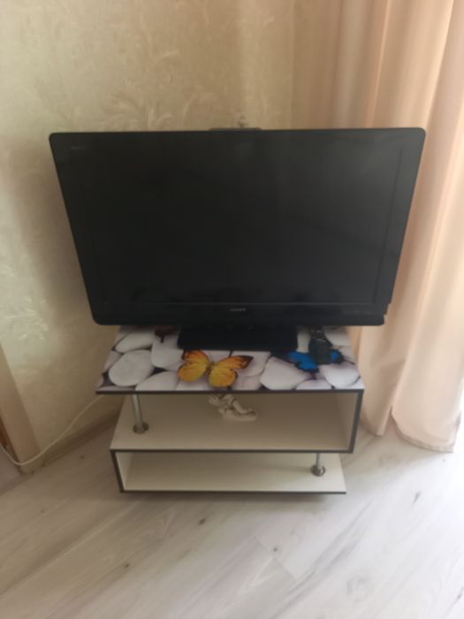 Продам телевизор