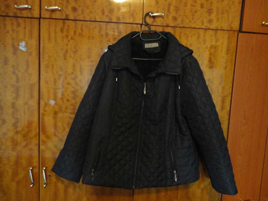 дамско яке с качулка