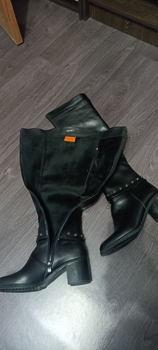 Продам сапоги ботфорты