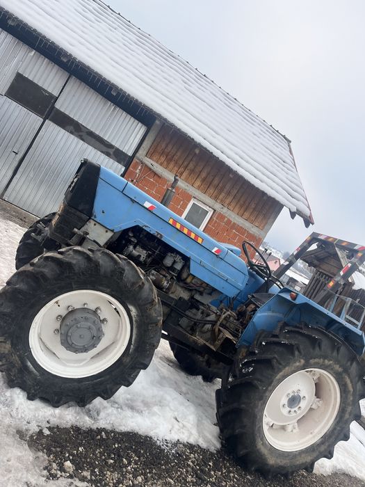 Vând tractor landini