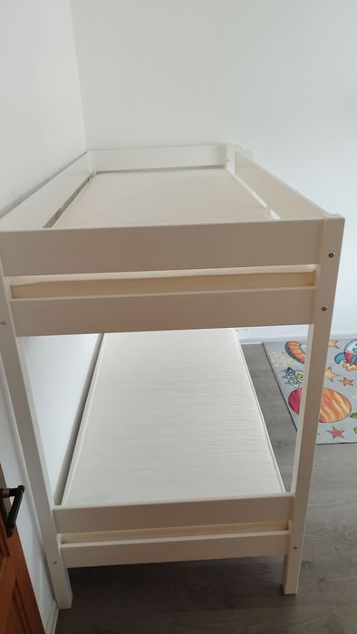 Масивно двуетажно легло чам