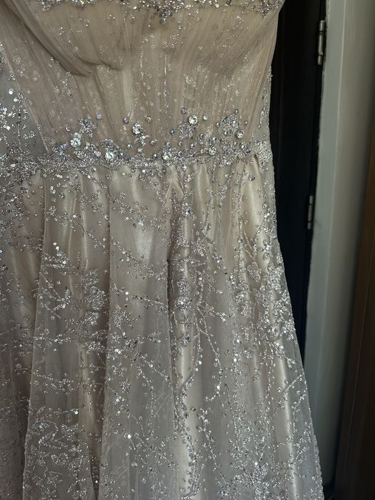 Rochie eleganta plina de paiete