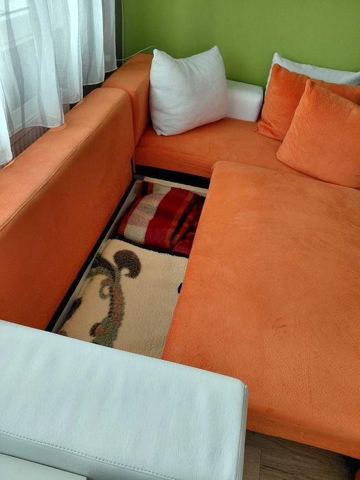 Ъглов разтегателен диван