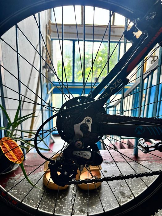 Vând bicicleta de adulți,in stare foarte bună.