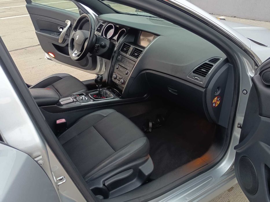 Renault LATITUDE 2.0 Diesel 150 Cp 2014 Initiale Paris