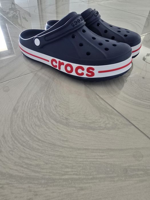 Crocs bărbați mărimea 43