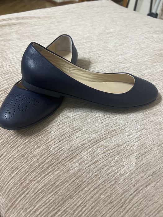 Продам балетки новые кожаные модные