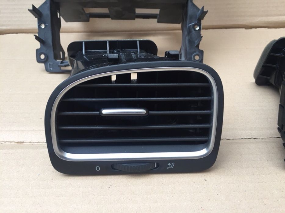 Grile aerisire golf 6