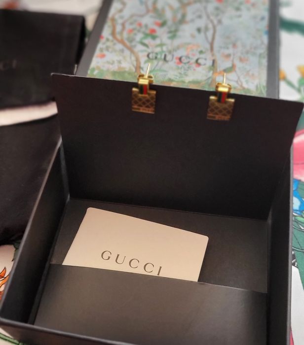 Gucci нови позлатени дамски обеци