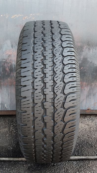1брой всесезонна гума 265/70/15 BF Goodrich 
6.8мм