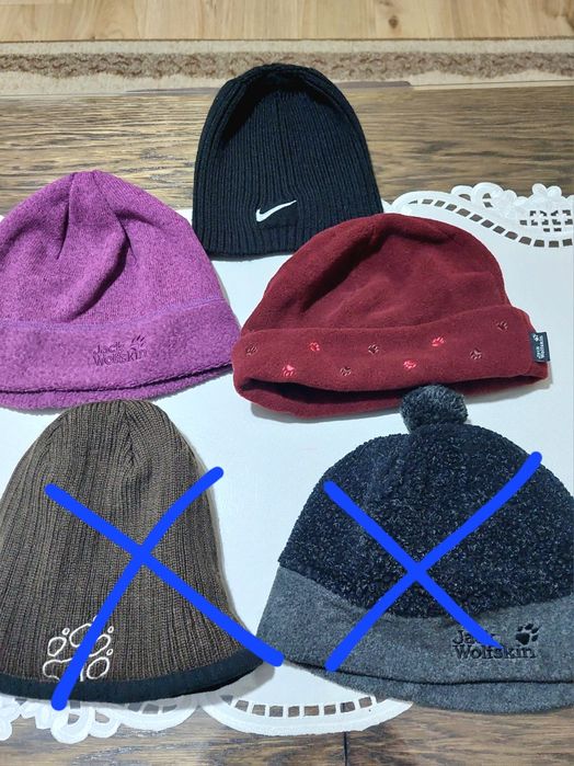 Маркови шапки jakc wolfskin по 15 лева
