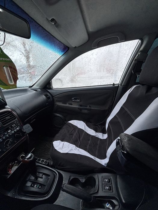 Митсубиши каризма 1,8