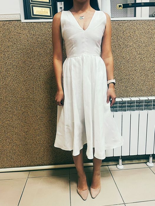 Дизайнерское платье