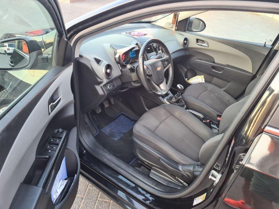 Vând Chevrolet Aveo 1.3d