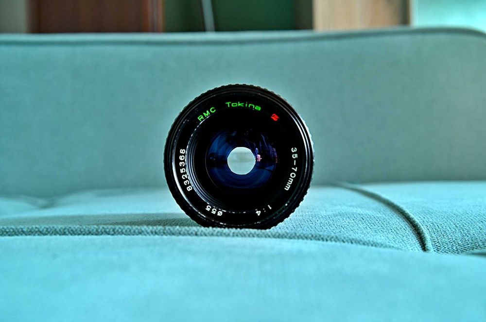 Minolta XG-1 + Obiectiv Tokina 35-70mm f.4