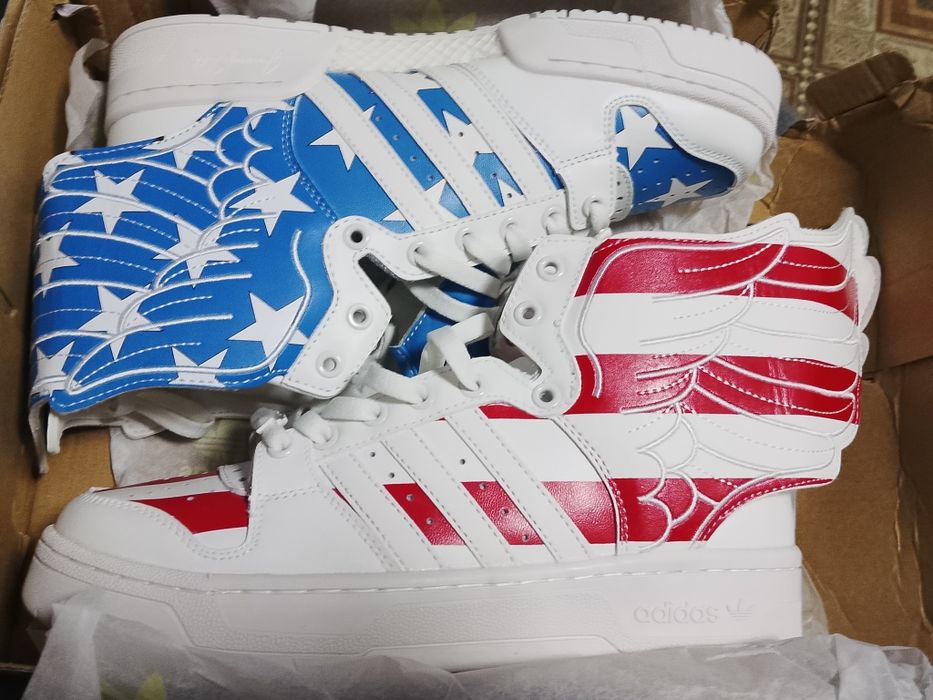 Adidas x Jeremy Scott Wings 2.0 Flag