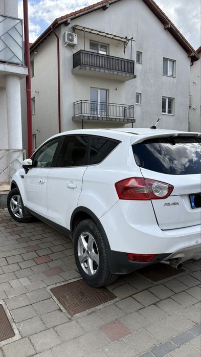FORD Kuga 0 — imagine 2